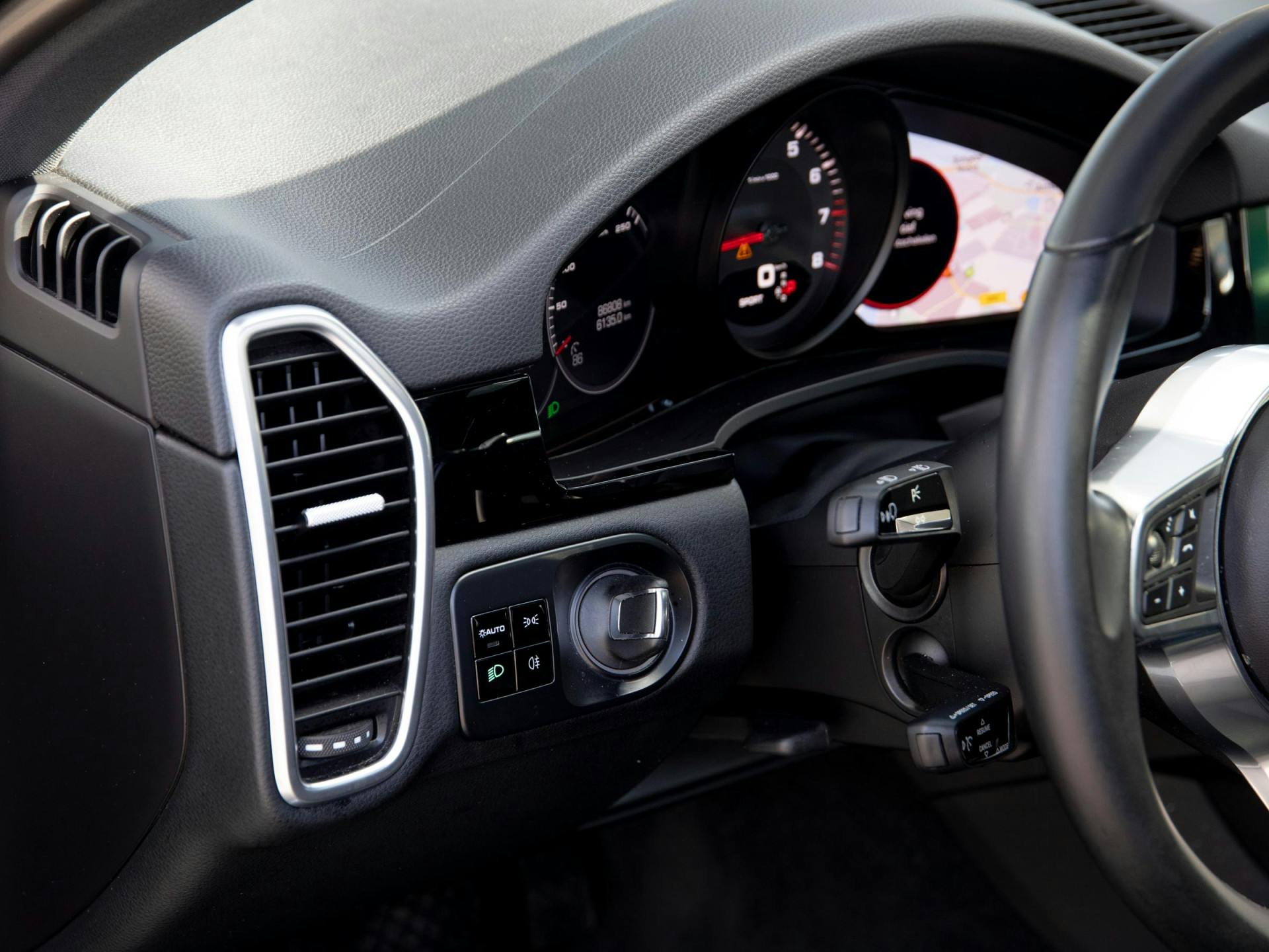 Porsche Cayenne 3.0